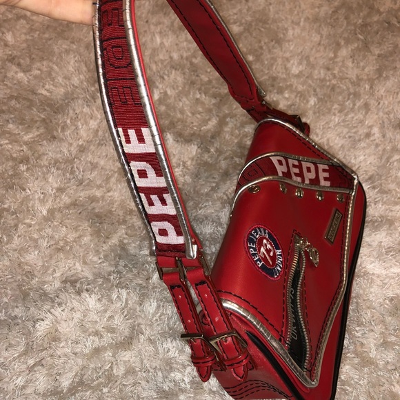 Pepe Jeans red vintage purse - Picture 4 of 4